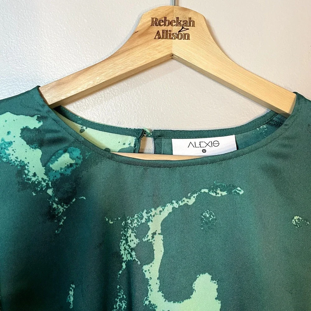 Alexis x Target Green Long Sleeve Dress in Green Tropical Print Size 2X - Picture 11 of 16